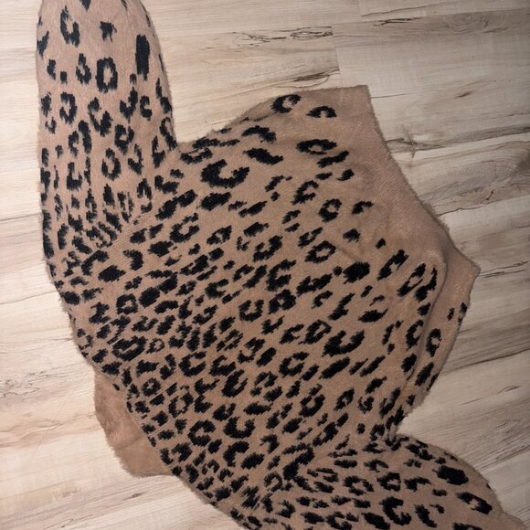 Leopard Fur Cardigan - Picture 4 of 9